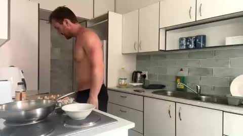 Giovanni online show from 01-31-25, 09:37