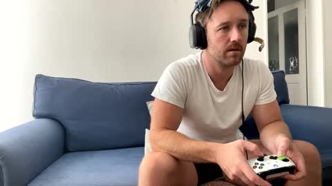 Giovanni online show from 02-22-25, 09:56