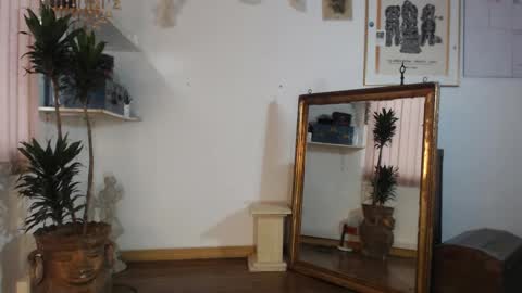 siriss_boyrag online show from 10-02-25, 09:00