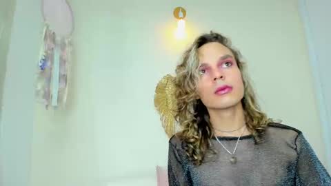 Sirphi Grant online show from 10-24-25, 11:39