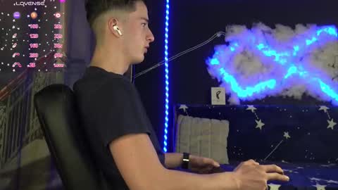 Snapshot of sirreedy chatting on 12-01-25, 03:55 SirReedy online show from 12-01-25, 03:55