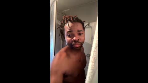 Snapshot of sirthedom chatting on 12-25-24, 09:33 sirthedom online show from 12-25-24, 09:33