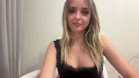 Sisi Bunny online show from 07-28-26, 07:39