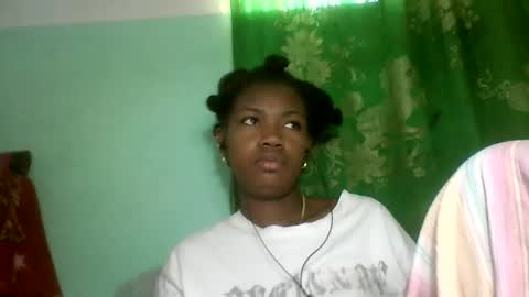 Snapshot of sisih567089 chatting on 10-17-25, 05:10 sisih567089 online show from 10-17-25, 05:10