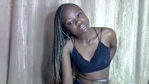 shannie online show from 11-17-25, 02:01