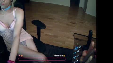 Snapshot of sissy_alyssa chatting on 09-19-25, 02:24 Sissy whore online show from 09-19-25, 02:24