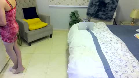 D i f a  Ana Arbeh shemale online show from 04-30-26, 09:48