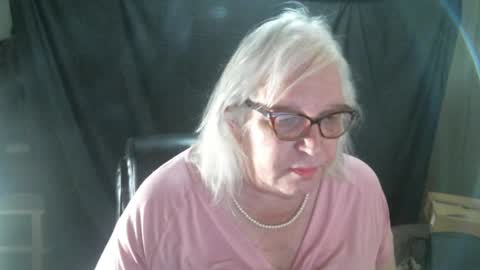 Sissy Diane online show from 02-21-25, 12:38