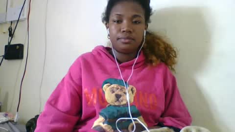 sisyh697532 online show from 07-09-26, 08:13