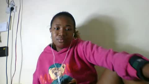 sisyh697532 online show from 07-11-26, 07:00