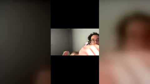 sixfootseven online show from 05-07-26, 04:23