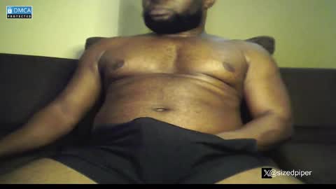 Snapshot of sizedpiper chatting on 01-06-25, 01:52 Pvt is open. Drop thumbs up in satisfaction online show from 01-06-25, 01:52