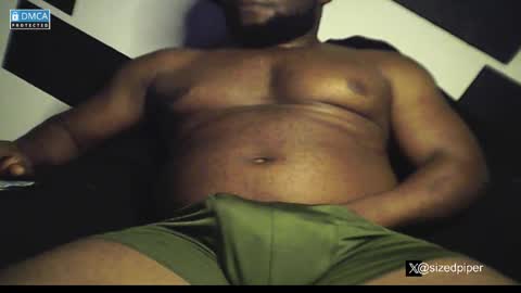 Snapshot of sizedpiper chatting on 02-14-25, 12:57 Pvt is open. Drop thumbs up in satisfaction online show from 02-14-25, 12:57