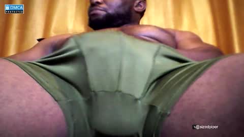 Snapshot of sizedpiper chatting on 11-01-25, 12:01 Pvt is open. Drop thumbs up in satisfaction online show from 11-01-25, 12:01