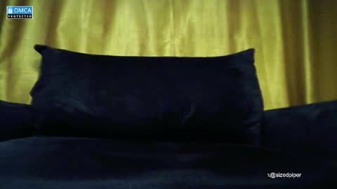 Snapshot of sizedpiper chatting on 12-03-25, 04:38 Pvt is open. Drop thumbs up in satisfaction online show from 12-03-25, 04:38