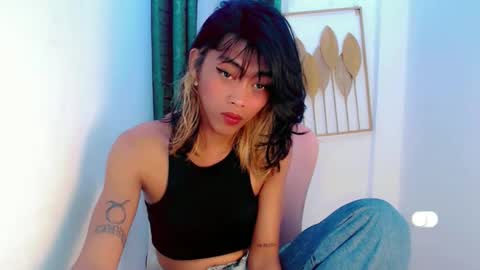 Snapshot of sizka_ford chatting on 10-16-25, 10:22 Sizka online show from 10-16-25, 10:22