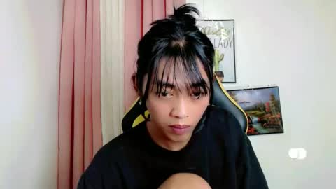 Snapshot of sizka_ford chatting on 11-05-25, 03:23 Sizka online show from 11-05-25, 03:23