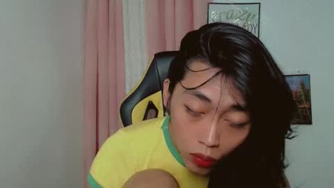 Snapshot of sizka_ford chatting on 12-04-25, 03:32 Sizka online show from 12-04-25, 03:32