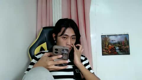 Snapshot of sizka_ford chatting on 12-15-25, 11:03 Sizka online show from 12-15-25, 11:03