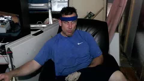 Snapshot of sizzzlenomics chatting on 06-14-26, 04:58 SIZZZLENOMICS online show from 06-14-26, 04:58