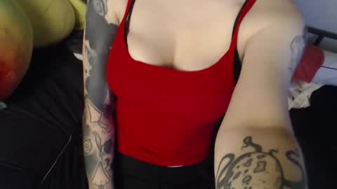 sk8t3rgurl online show from 10-27-25, 01:09