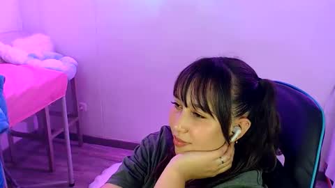 Alice online show from 06-11-26, 02:11