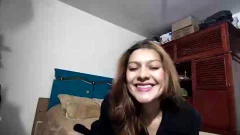 Skarlett online show from 05-25-26, 06:47
