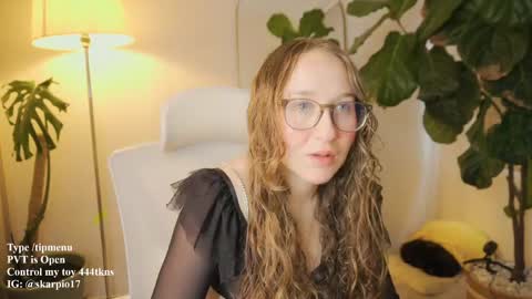 Im Scarlett  ONLINE  5pm-10pm NYC time  online show from 04-11-26, 06:56