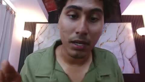 Snapshot of skart_bigcock chatting on 07-27-26, 06:37 Luciano online show from 07-27-26, 06:37