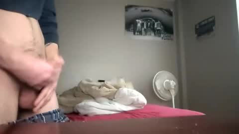 Snapshot of skater_v2 chatting on 12-29-24, 08:37 Christopher online show from 12-29-24, 08:37