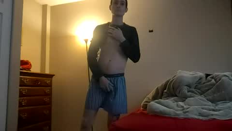 Snapshot of skater_v2 chatting on 01-19-25, 08:19 Christopher online show from 01-19-25, 08:19