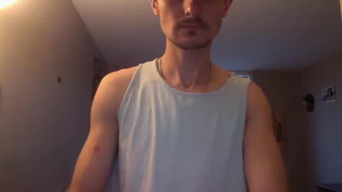 Snapshot of skater_v2 chatting on 09-09-25, 10:09 Christopher online show from 09-09-25, 10:09