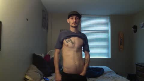 Snapshot of skater_v2 chatting on 09-25-25, 09:51 Christopher online show from 09-25-25, 09:51