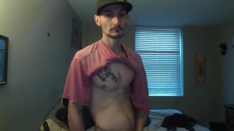 Snapshot of skater_v2 chatting on 09-29-25, 10:14 Christopher online show from 09-29-25, 10:14