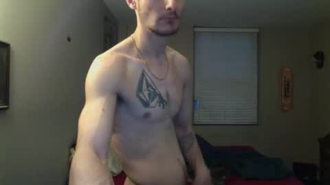 Snapshot of skater_v2 chatting on 11-04-25, 10:09 Christopher online show from 11-04-25, 10:09