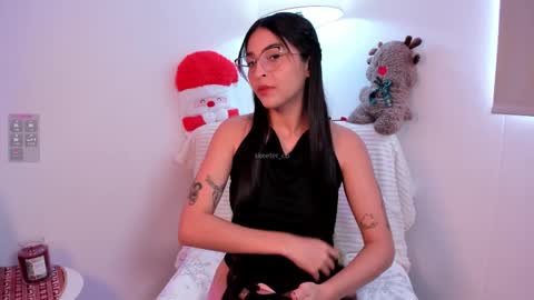 Skeete   CHRISTMAS SHOW THIS DECEMBER 24    CHECK OUT MY AMAZON LIST AND MAKE ME HAPPY  online show from 12-16-25, 02:11