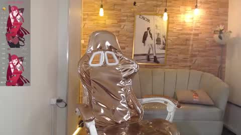 Skarlet online show from 01-23-25, 04:37