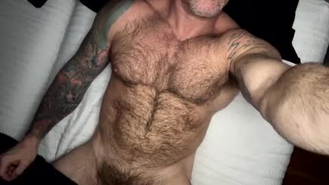 Snapshot of skimaskedbeef chatting on 02-09-25, 06:47 BEEF online show from 02-09-25, 06:47