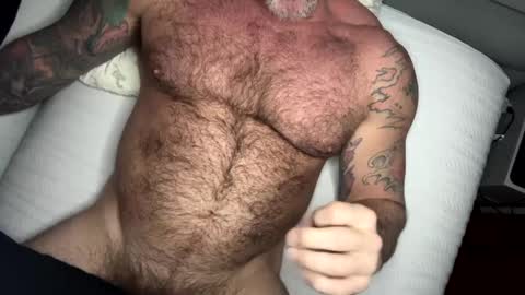 Snapshot of skimaskedbeef chatting on 02-15-25, 06:12 BEEF online show from 02-15-25, 06:12