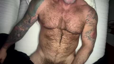 Snapshot of skimaskedbeef chatting on 02-17-25, 09:46 BEEF online show from 02-17-25, 09:46