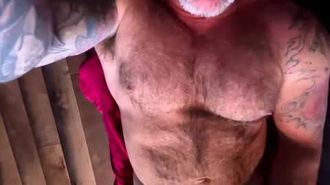 Snapshot of skimaskedbeef chatting on 03-02-25, 07:54 BEEF online show from 03-02-25, 07:54