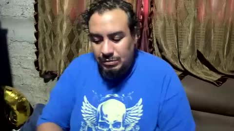 Snapshot of skinhell chatting on 02-25-26, 12:31 Elias online show from 02-25-26, 12:31