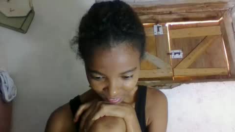 Snapshot of skinny7809 chatting on 02-12-26, 07:36 skinny7809 online show from 02-12-26, 07:36