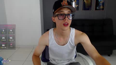 Snapshot of skinny_bigcock20 chatting on 05-16-26, 06:17 skinny_bigcock20 online show from 05-16-26, 06:17