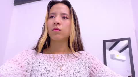 skinny_hottie18 online show from 01-04-25, 01:21