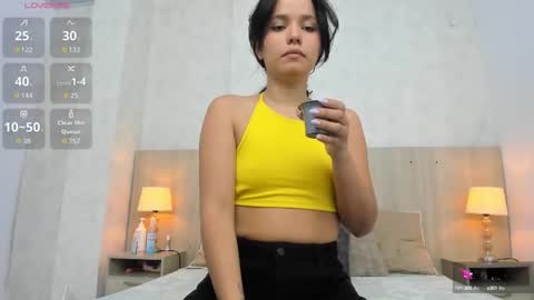 Snapshot of skinny_isabela chatting on 09-14-25, 11:31 Isabela online show from 09-14-25, 11:31