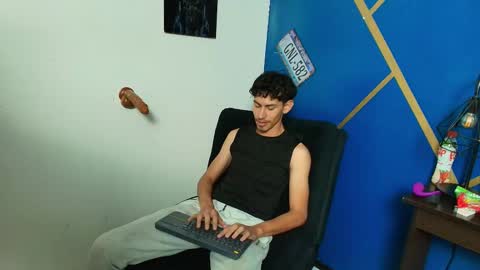 skinny jean  online show from 03-24-26, 08:58