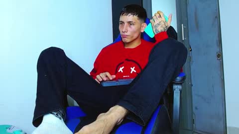 skinny marked online show from 12-19-24, 02:12