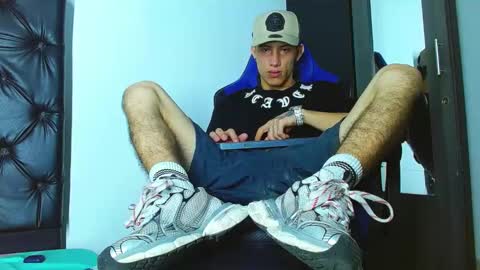 skinny marked online show from 12-26-24, 03:06