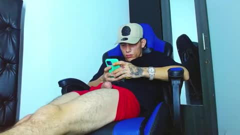 skinny marked online show from 12-26-24, 11:13